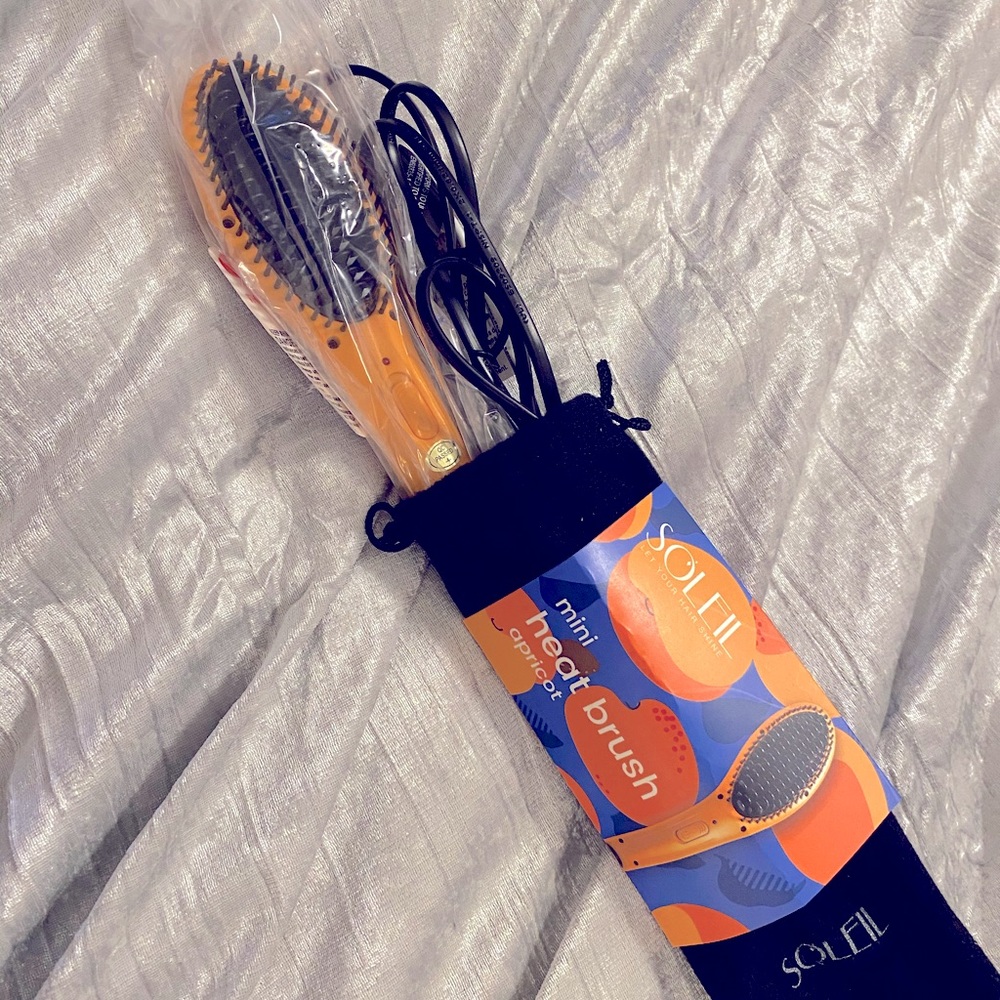 Soliel Mini Heat Brush